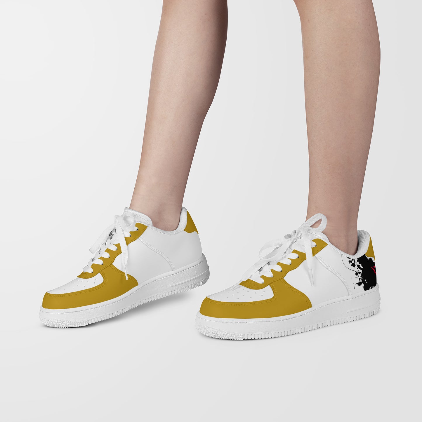CLASSIC BEIGE Low Top Trainers
