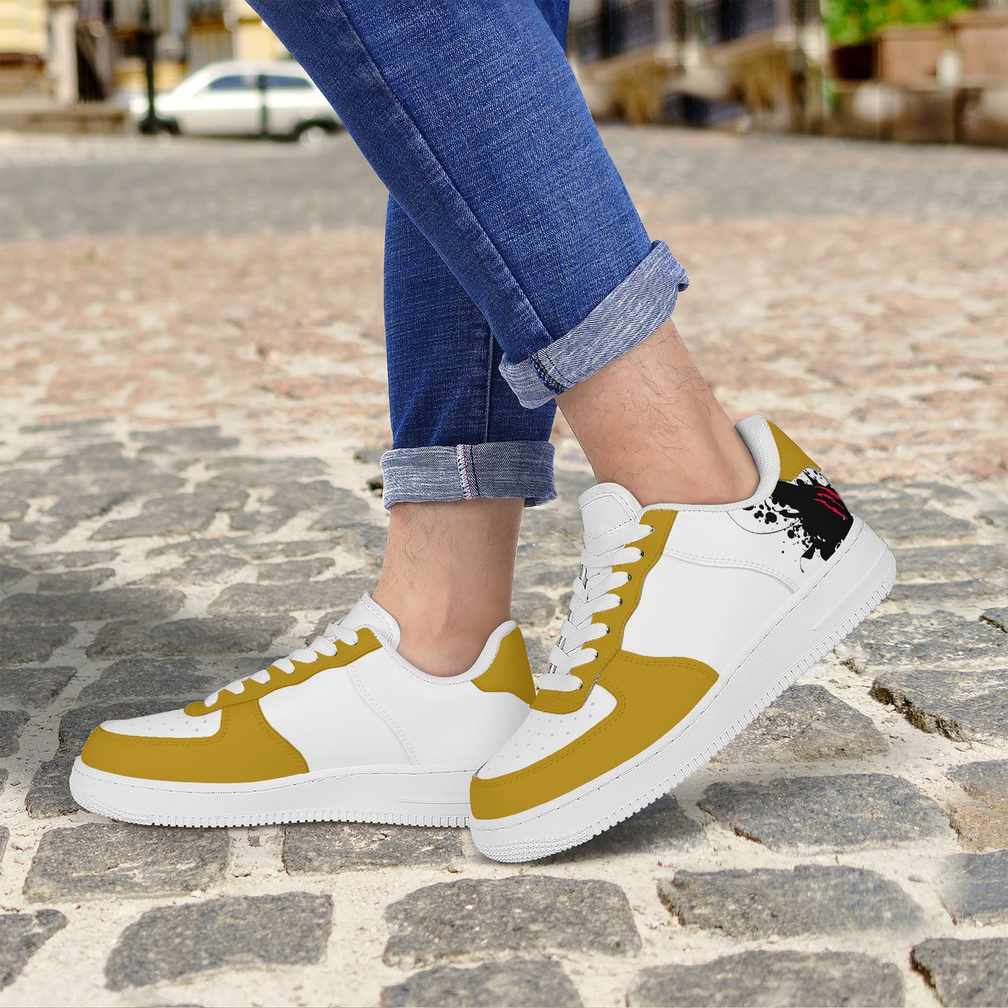 CLASSIC BEIGE Low Top Trainers